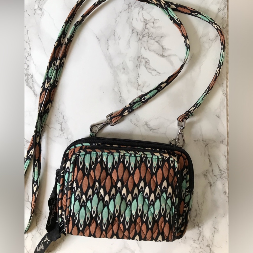 Vera Bradley cross body wallet . Excellent Condition.